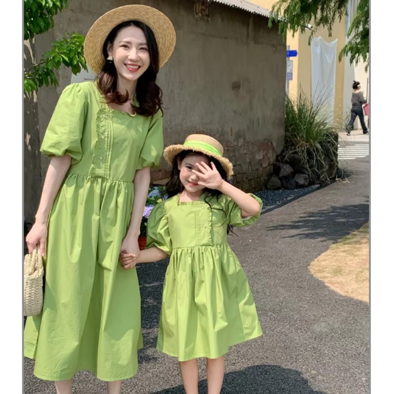 家族お揃い服ママ娘ドレスお父さんと息子セット韓国女性ドレス母 - Summer Dresses Yours Clothing のレビューと価格