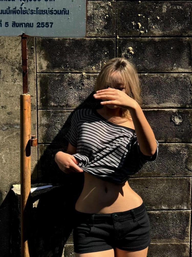 Yedinas ストリートストライプ Tシャツ女性服半袖韓国 - Summer Clothing Drop のレビューと価格