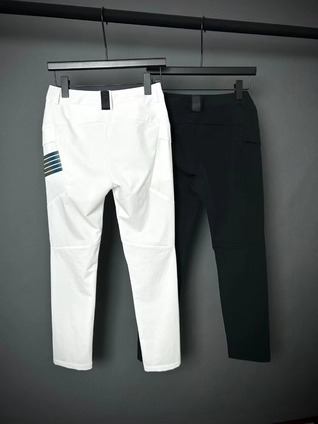 2026 夏ゴルフウェア女性薄型スポーツ通気性ゴルフパンツ - Summer Golf Clothing のレビューと価格