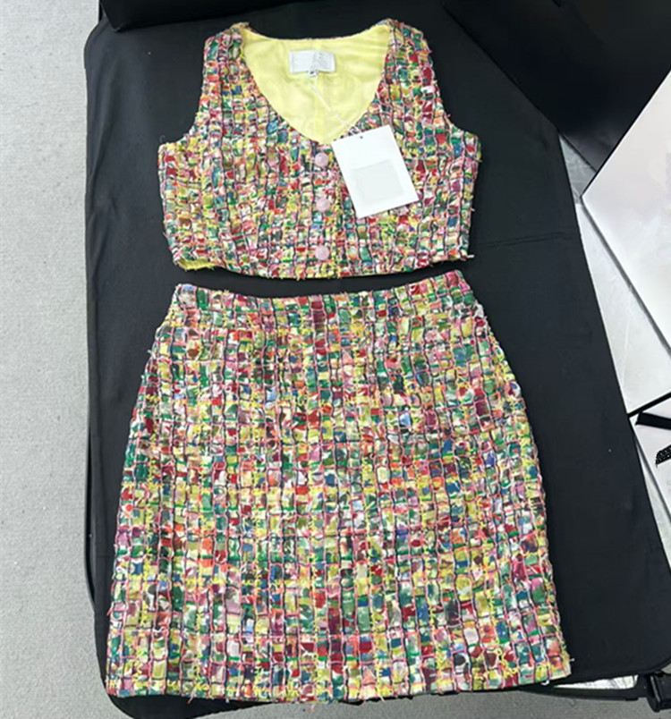 カスタマイズ可能なヨーロッパ女性向け2026年冬新作服 カラ - Summer Clothing In Winter のレビューと価格